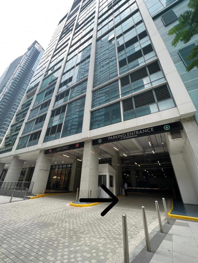 تاغويغ La Palazzo - Across Uptown Mall & Grand Hyatt Bgc المظهر الخارجي الصورة
