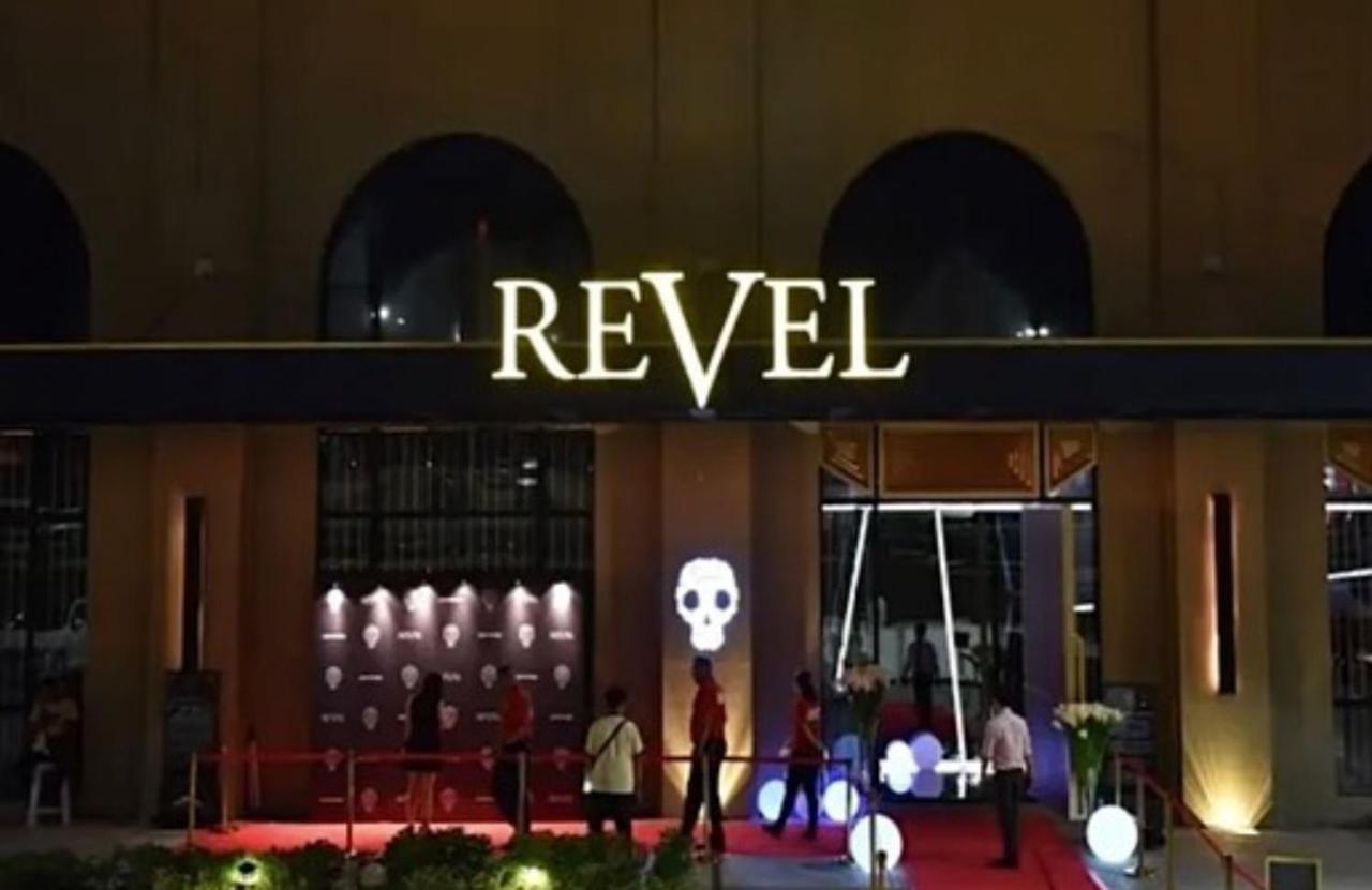 تاغويغ La Palazzo - Across Uptown Mall & Grand Hyatt Bgc المظهر الخارجي الصورة
